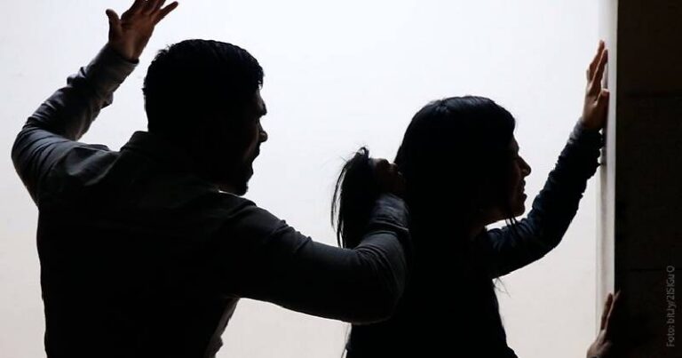 VIOLENCIA MUJER