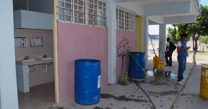 AGUA SCHOOL