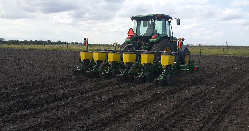 CAMPO-TRACTOR