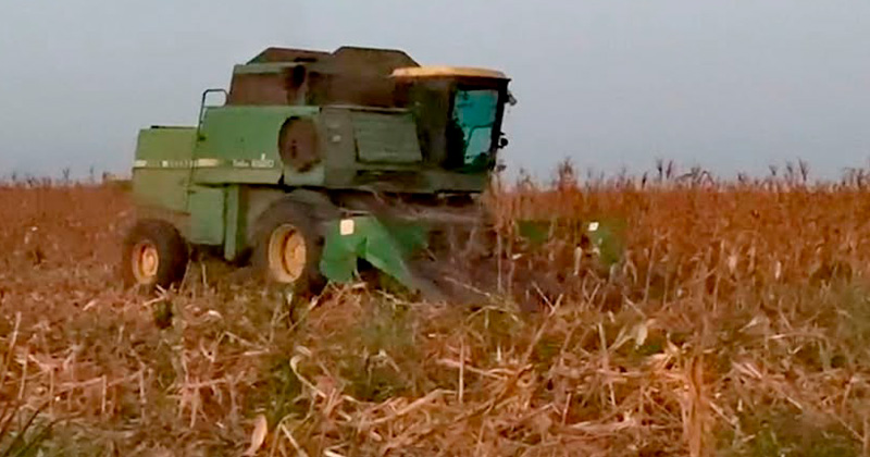 TRACTOR