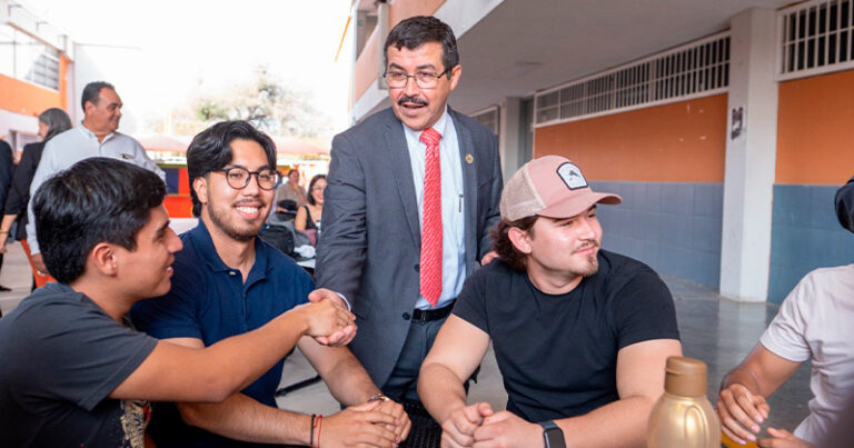 rector-estudiantes