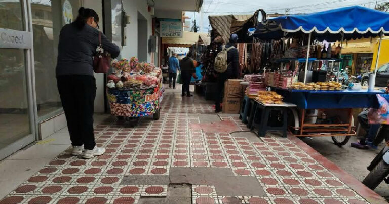 COMERCIO
